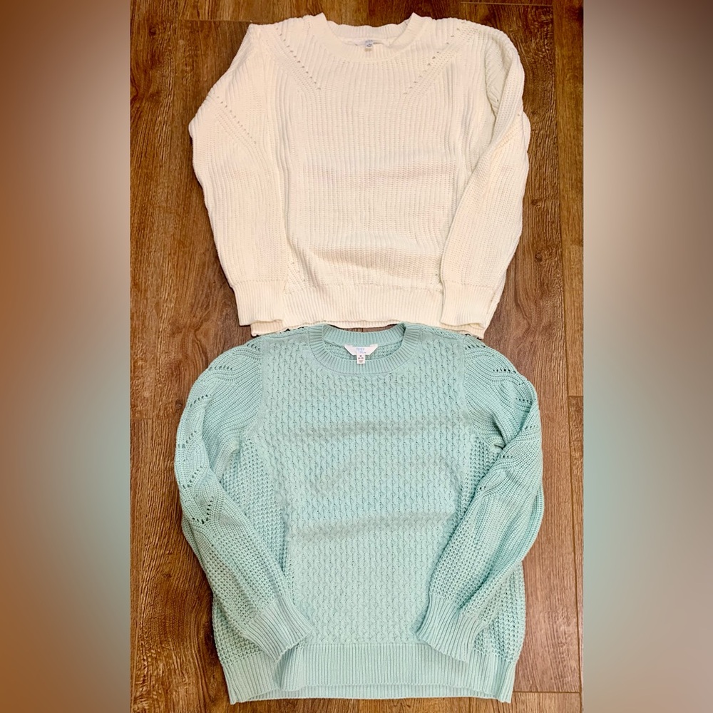Women's Cream and Mint Sweater Set